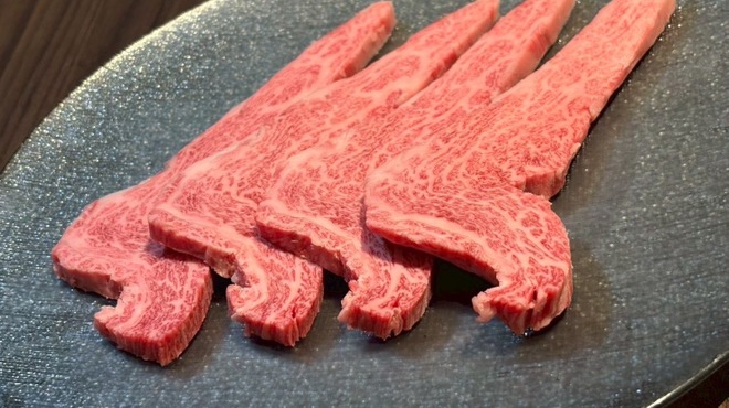 焼肉家 KAZU 神楽坂 - メイン写真: