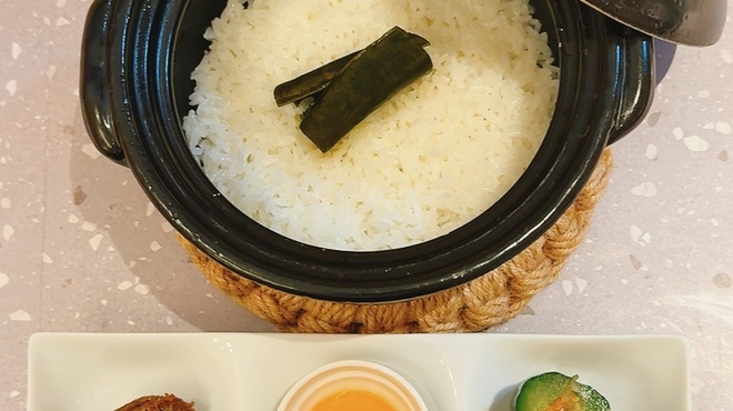 名物生タン焼肉エクボ - メイン写真: