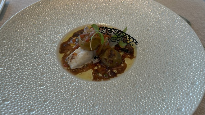 RISTORANTE OZIO - 料理写真:鱸のヴァプール 茄子のコンフィはちみつとバルサミコ ソース・ア・ランティボワーズ