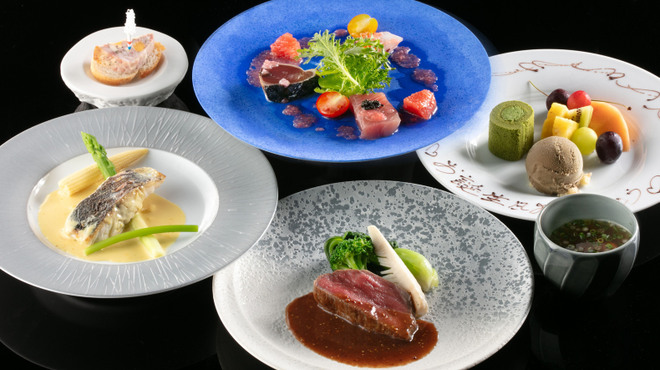 ザ・ワンアンドオンリー - メイン写真: