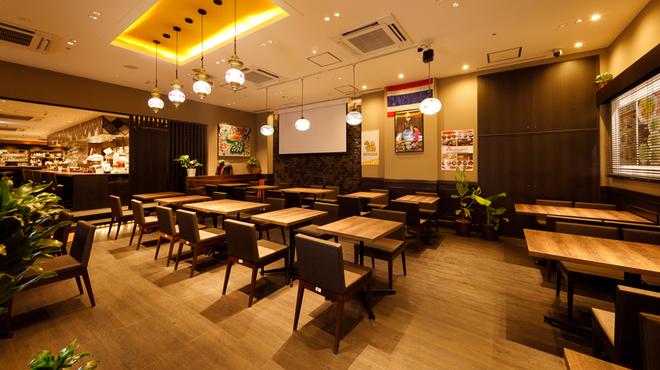 Asiatique - メイン写真: