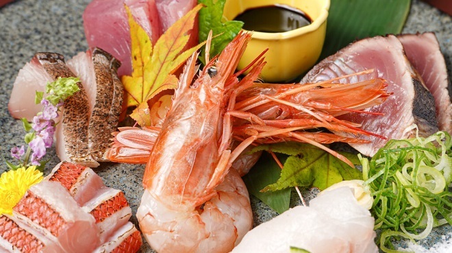 炉端と日本酒 魚丸 - メイン写真: