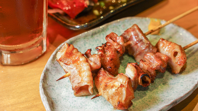 横浜アカマル屋 - メイン写真: