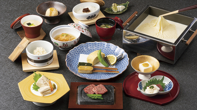 梅の花 横浜スカイビル店 - 料理写真:梅の花懐石　極