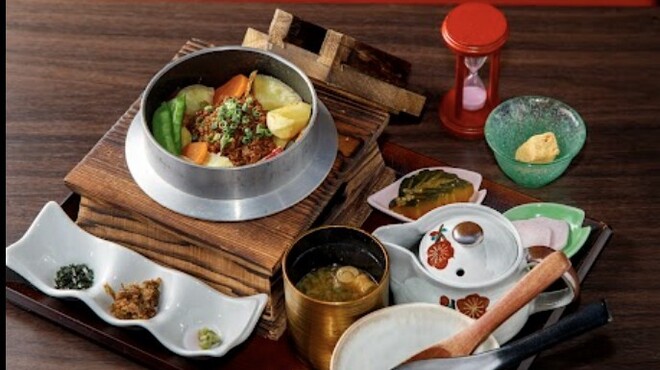 御苑茶屋ZUZU - メイン写真: