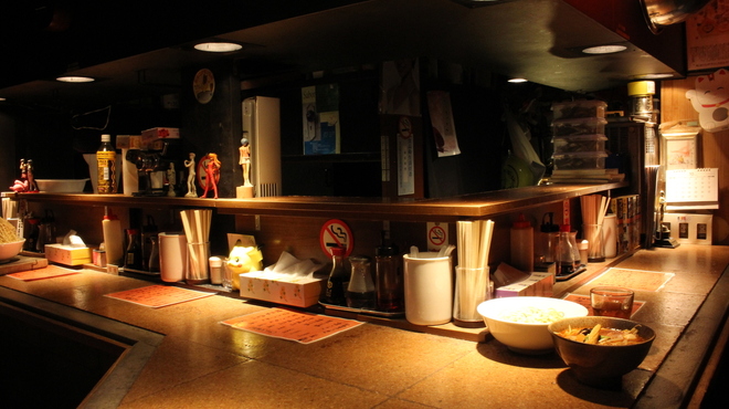 Ramen BAR yakisoba HIT - 内観写真: