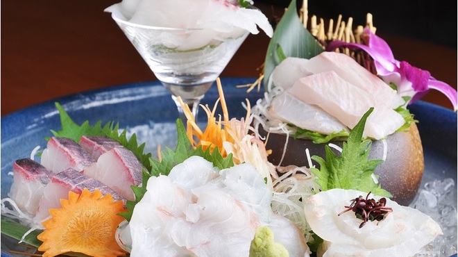 三喰撰酒 三重人 - 料理写真:お刺身盛合せ