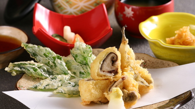 鮨菜旬炉料理 笑和 - 料理写真: