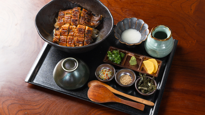 炭焼鰻 寝床 福島店 - メイン写真: