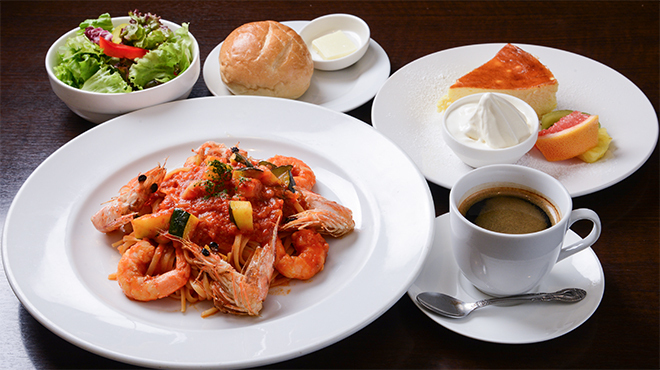 カフェ・ダイニング・クロッカス - メイン写真: