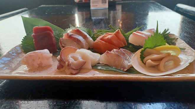 築地 魚一 - メイン写真: