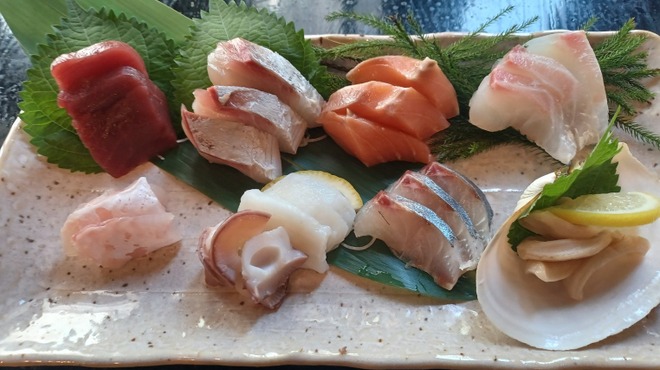 築地 魚一 - メイン写真: