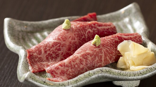 肉と日本酒いぶり 有楽町店 - メイン写真: