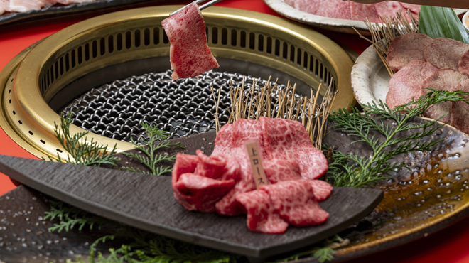 焼肉 三千里 - メイン写真: