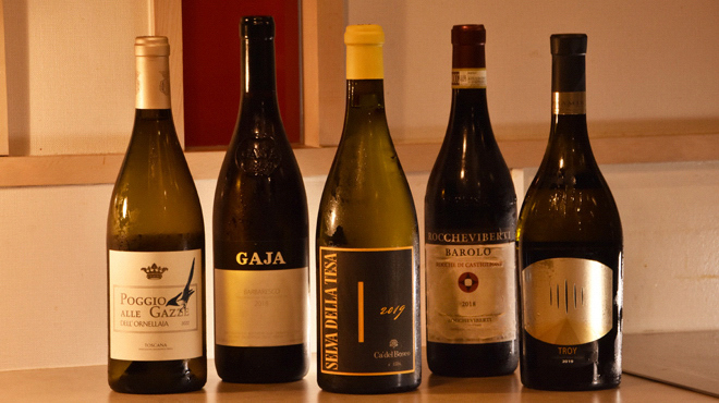 ピアット ディ テアトロ ヒビ - ドリンク写真:ワイン集合