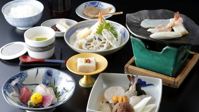 日本料理おおみ - 料理写真: