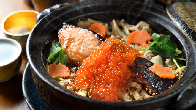 鶏と魚と炭火焼き 燈 - メイン写真: