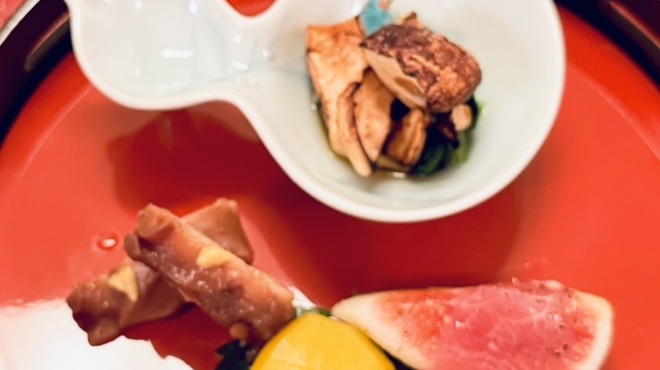 味心 すず木 - 料理写真:八寸   焼き松茸   タコのやわらか煮  無花果生ハム