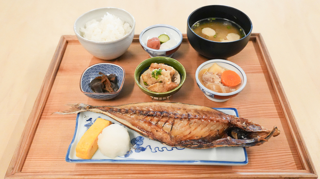 トトンKITCHEN - メイン写真: