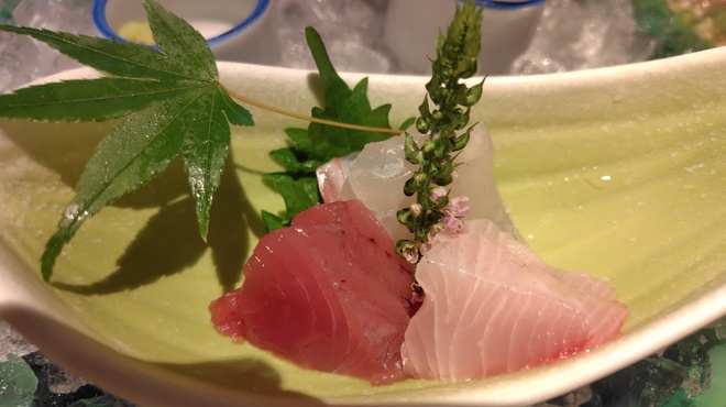 皆美館 - 料理写真:本日の鮮魚