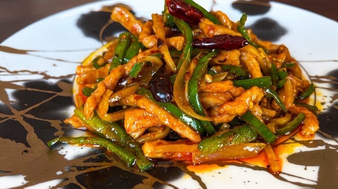 中国料理 滄 - 料理写真:豚肉細切りの激辛炒め