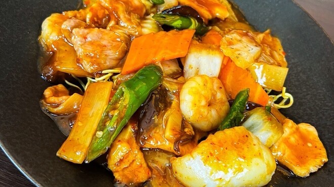 中国料理 滄 - 料理写真:激辛五目あんかけ焼きそば