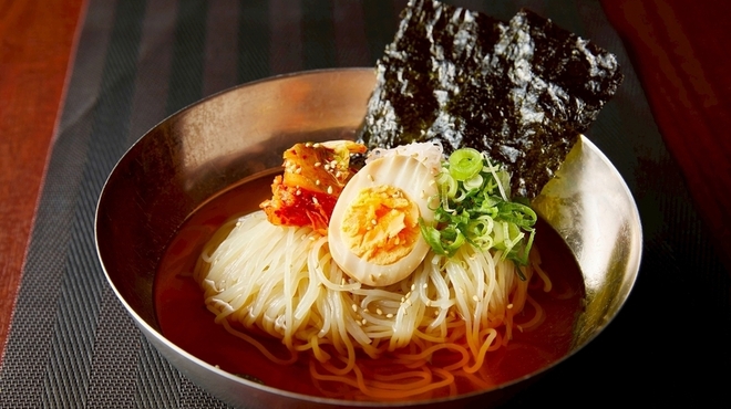 YAKINIKUEN 忍鬨 大阪梅田店