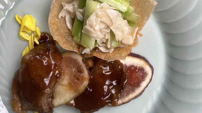華都飯店 - 料理写真:鴨と無花果