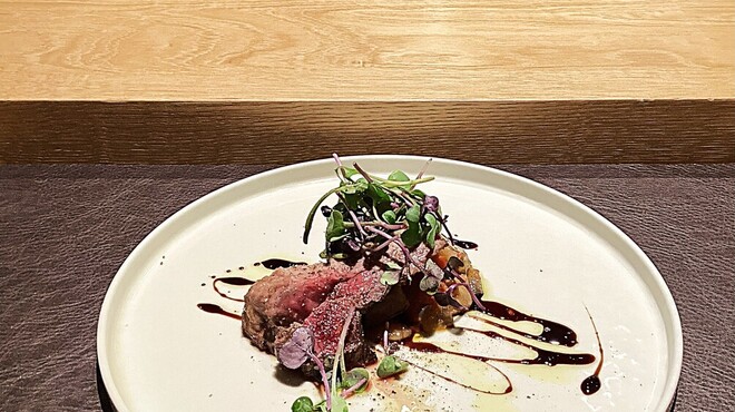 fragment 麻布十番 - 料理写真:一番鮪のほほ肉　炭火焼き