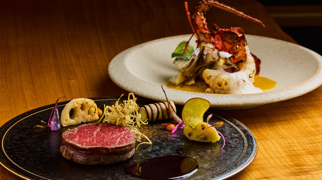 アトリエ - 料理写真:メイン：竹炭でグ和牛リルした大分・蒲江産イセエビ