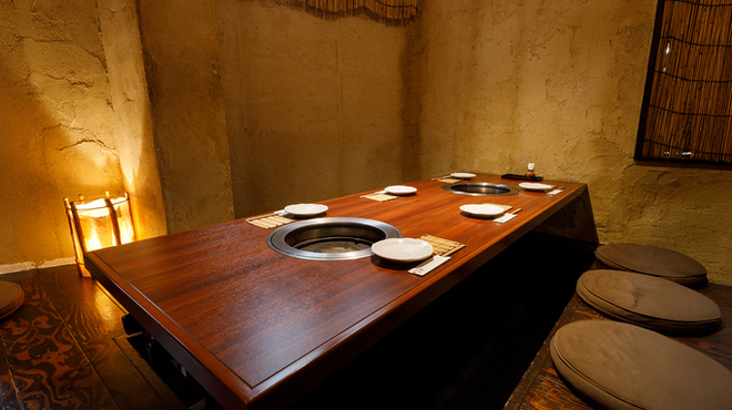 炭火焼肉 あもん - メイン写真: