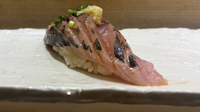 意気な寿し処阿部 広尾別館 - メイン写真: