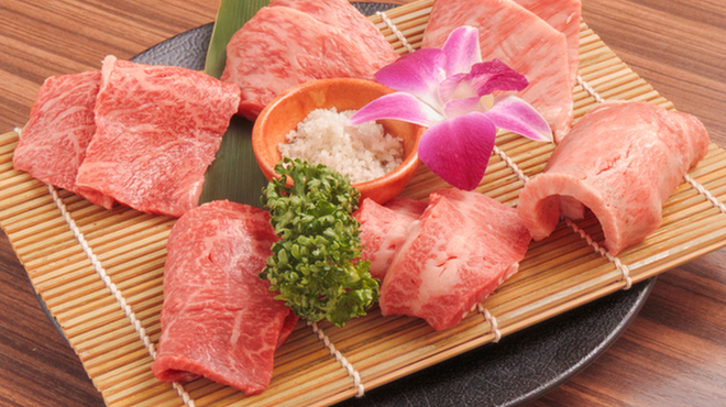 焼肉＆BAR 十炭 - メイン写真: