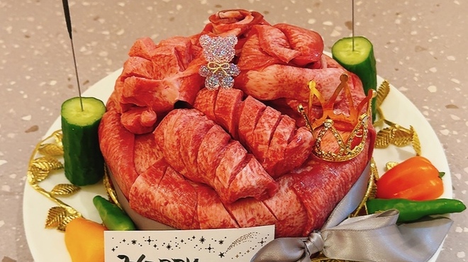 名物生タン焼肉エクボ - メイン写真: