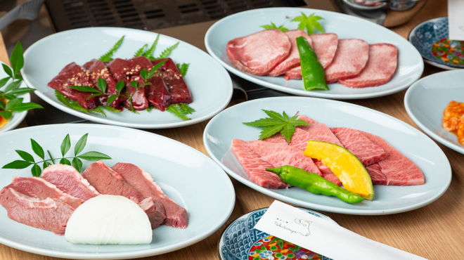 야키니쿠 내장구이 니쿠타레야 이즈미사노점 히노데유 아토치