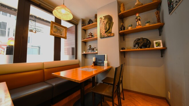 Bhatti station - メイン写真: