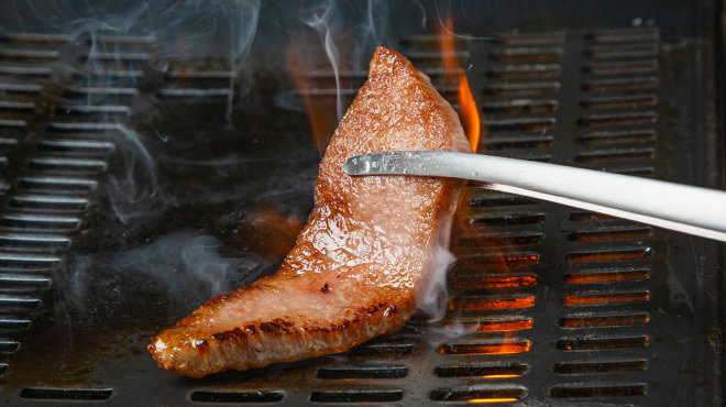 야키니쿠 내장구이 니쿠타레야 이즈미사노점 히노데유 아토치