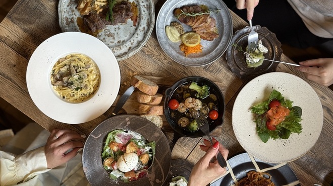 カフェ ダイニング バー ラフ - メイン写真: