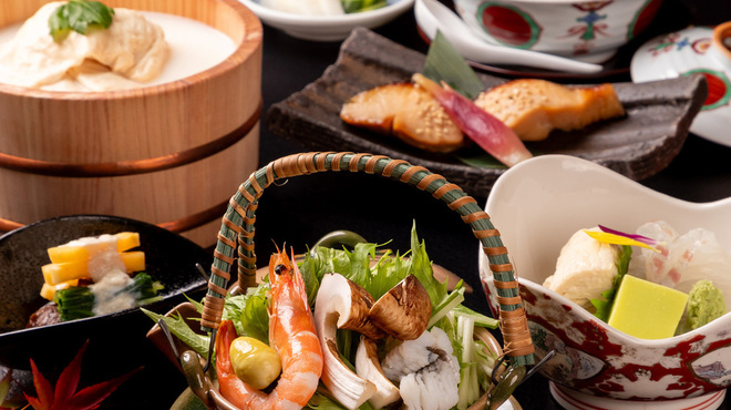 京懐石とゆば料理 松山閣 JR京都伊勢丹店 - メイン写真: