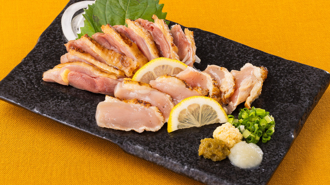 馬刺しと天草大王が自慢 居酒屋 あか屋 - メイン写真: