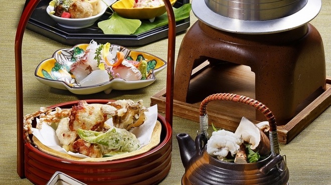京懐石 美濃吉 横浜ランドマークプラザ店 - メイン写真: