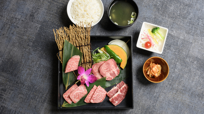 肉の割烹 田村 - メイン写真: