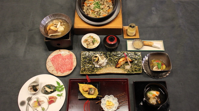 粋 料亭 助六 - 料理写真:R7.10月のお料理　8,800円（税込）