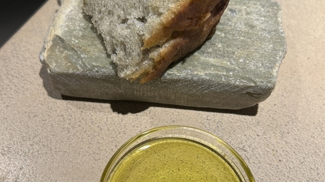 Lega - 料理写真:もちっとふわふわのパン。