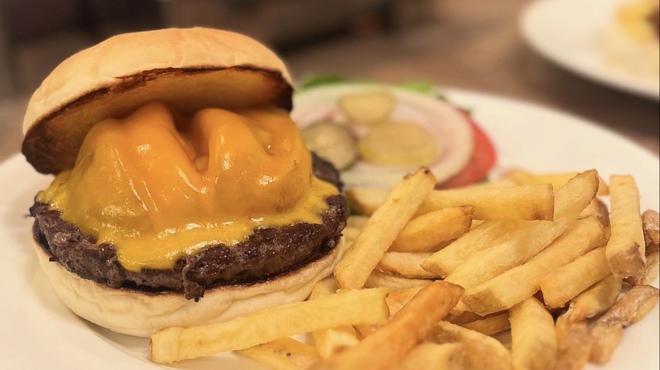 APPLE BURGER - メイン写真: