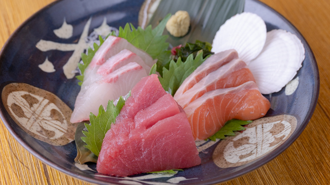 大衆酒場 ほんまそれ - メイン写真: