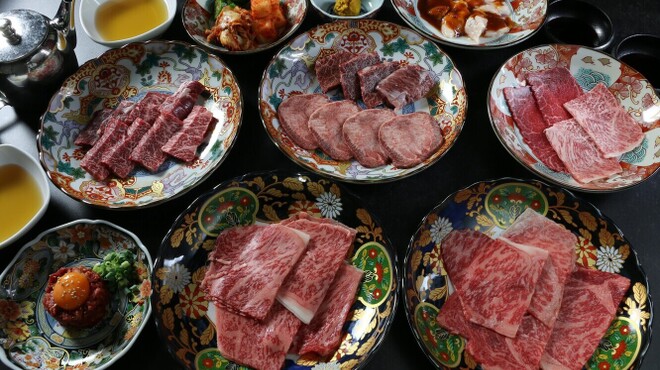 焼肉の名門 天壇 - メイン写真: