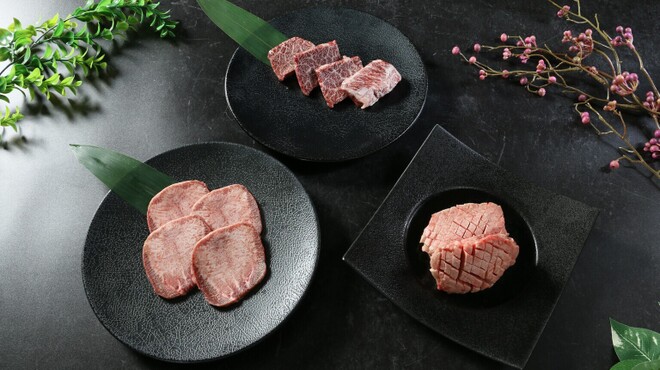 焼肉の名門 天壇 - メイン写真: