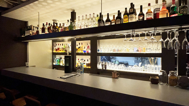 キューブバー - メイン写真: