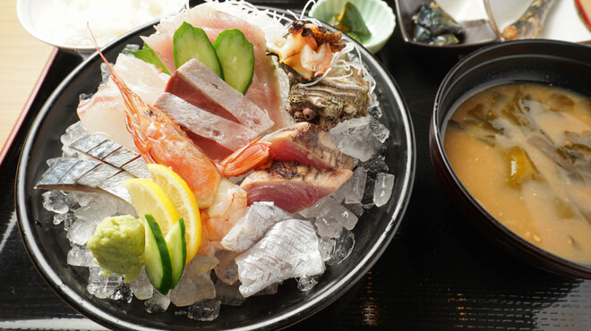 漁師酒場 かりむ丸 - メイン写真: